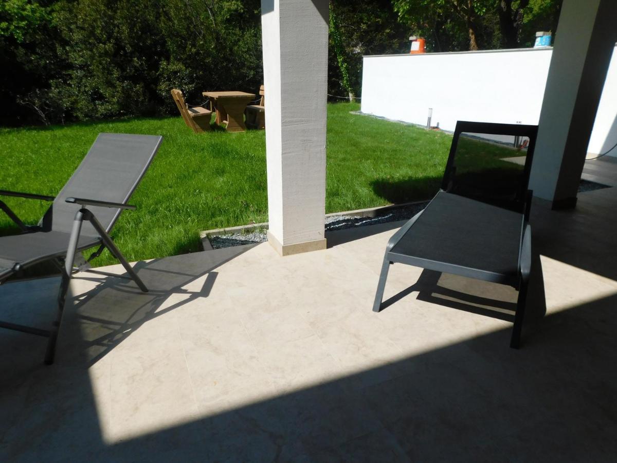 Active Chillax Oasis Apartments Ankaran Eksteriør bilde